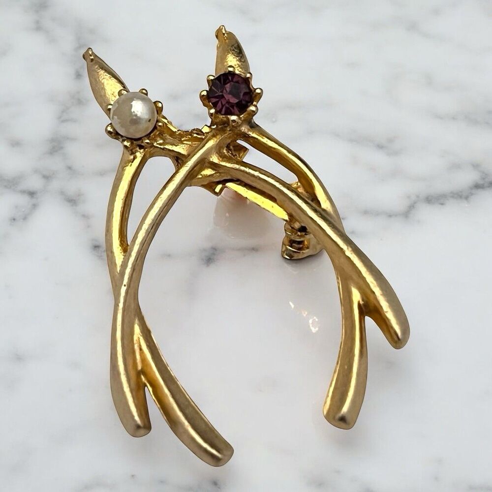 Vintage 1950s Wishbone Brooch Pearl Purple Rhinestone Gold Tone Pin - 7S